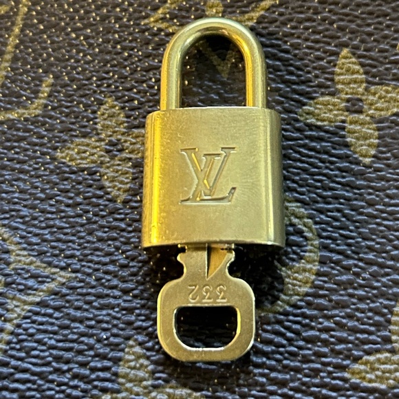Louis Vuitton Handbags - Authentic Louis Vuitton Lock & Key Set #332.